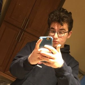 Meet your Posher, Chuck